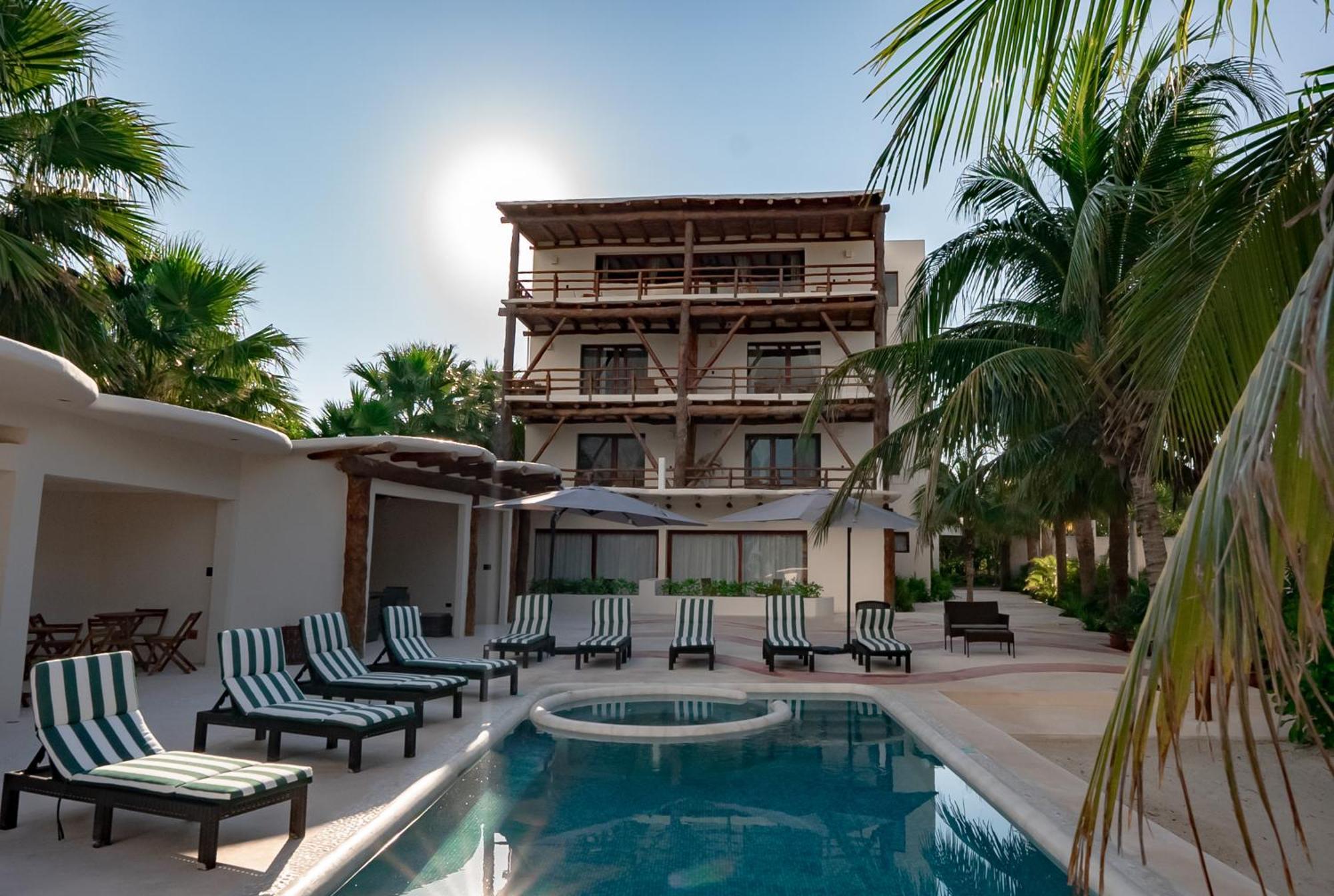 Beach Front Hotel Boutique Dk House Isla Holbox Exterior foto